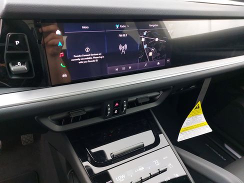 New 2026 Porsche Cayenne image 22