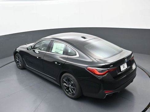 New 2026 BMW i4 xDrive40i w/ Premium Package AWD/4WD image 34