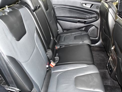 Used 2016 Ford Edge Titanium w/ Equipment Group 301A image 44