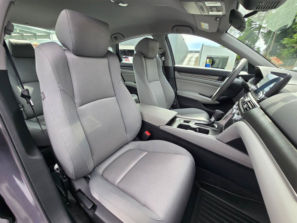 Used 2020 Honda Accord LX image 7