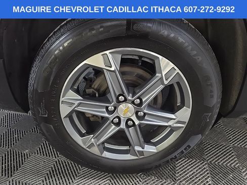 Used 2024 Chevrolet Blazer LT AWD/4WD image 15