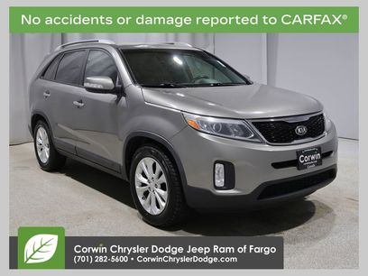 Used 2014 Kia Sorento LX w/ Premium Package