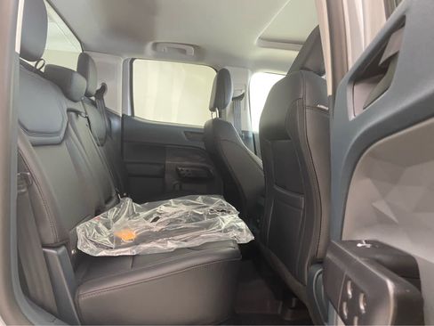 New 2026 Ford Maverick Lariat w/ Black Appearance Package image 13