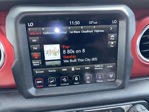 Used 2021 Jeep Wrangler Unlimited Rubicon image 25