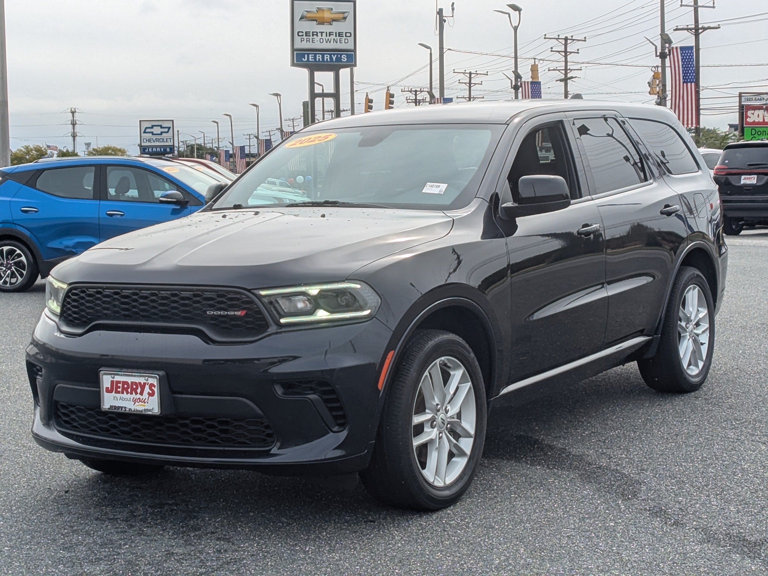 Used 2025 Dodge Durango GT AWD/4WD image 4