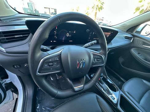 Certified 2024 Buick Encore GX Sport Touring FWD image 18