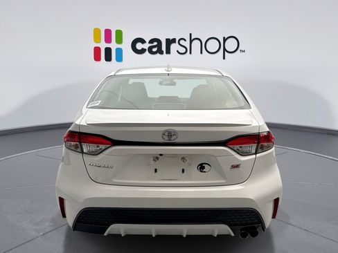 Used 2022 Toyota Corolla SE w/ SE Premium Package FWD image 4
