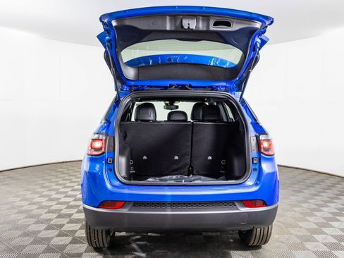 New 2026 Jeep Compass Latitude image 39