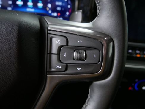 Used 2024 Chevrolet Silverado 1500 High Country w/ High Country Premium Package AWD/4WD image 27