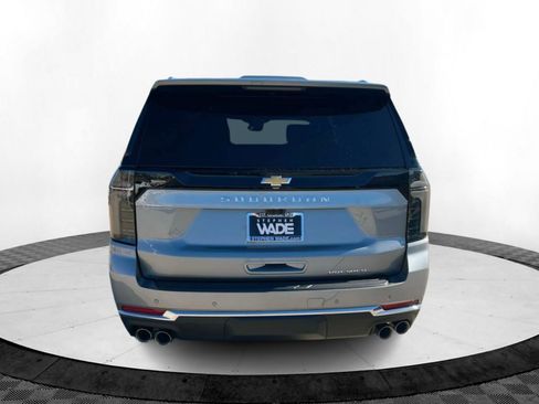 New 2026 Chevrolet Suburban Premier image 5