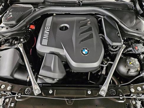 Used 2026 BMW 530i xDrive w/ Premium Package image 16