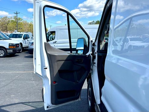 Used 2020 Ford Transit 250 Medium Roof w/ Load Area Protection Package image 14