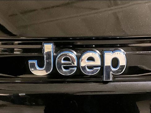 Used 2022 Jeep Grand Cherokee Overland image 61