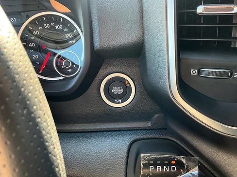 New 2026 RAM 1500 Express AWD/4WD image 17