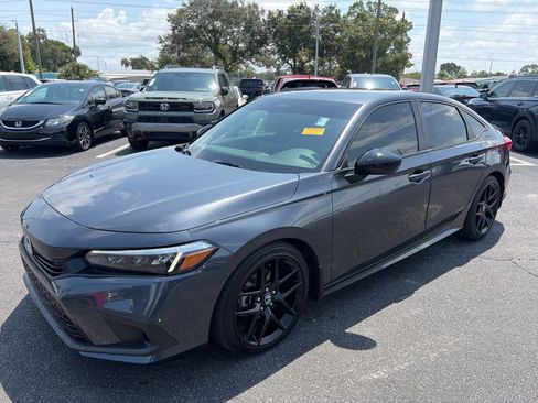 Used 2024 Honda Civic Sport image 3