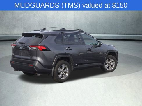 Used 2024 Toyota RAV4 XLE w/ Convenience Package image 11