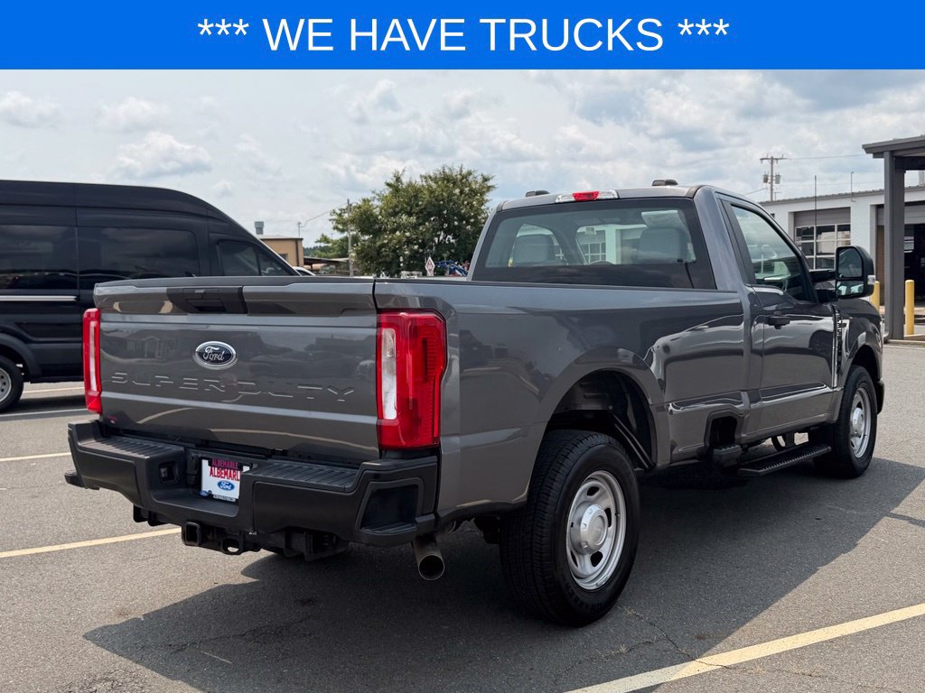 Used 2024 Ford F350 XL w/ XL Driver Assist Package RWD image 3