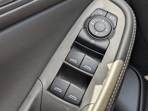 Used 2024 Buick Encore GX Sport Touring FWD image 21