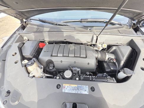 Used 2016 Chevrolet Traverse LT image 21