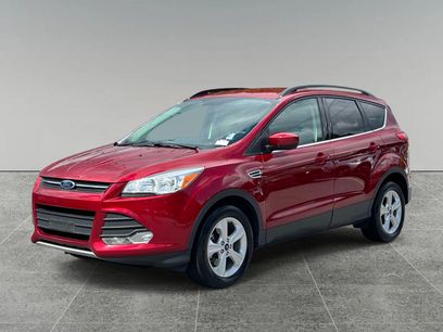 Used 2016 Ford Escape SE w/ Equipment Group 201A