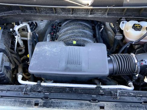 Used 2025 Chevrolet Silverado 1500 LT AWD/4WD image 30
