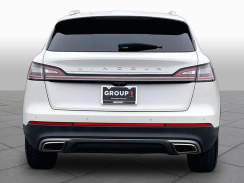 Used 2021 Lincoln Nautilus FWD w/ Equipment Group 101A image 5
