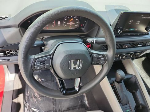 Used 2023 Honda Accord EX image 34