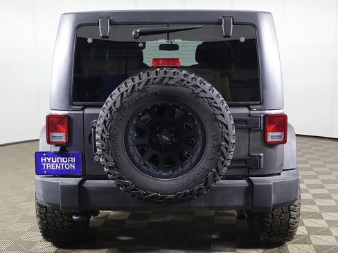 Used 2016 Jeep Wrangler Unlimited Sport w/ Quick Order Package 24S AWD/4WD image 7