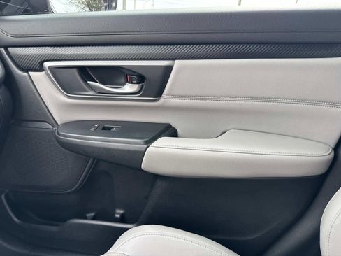 Used 2020 Honda CR-V Touring image 23