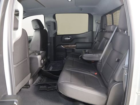 Used 2019 Chevrolet Silverado 1500 LT Trail Boss AWD/4WD image 46