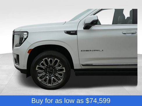 Used 2023 GMC Yukon XL Denali Ultimate w/ LPO, Floor Liner Package AWD/4WD image 6
