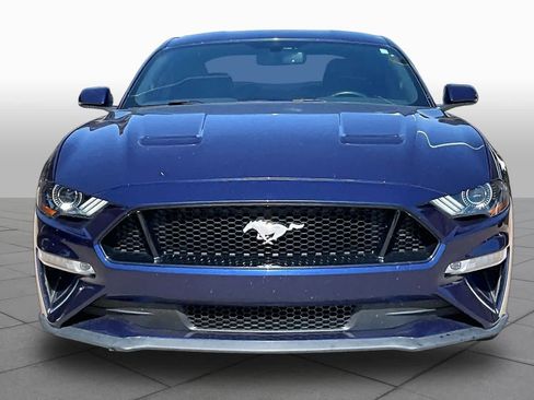 Used 2018 Ford Mustang GT RWD image 3
