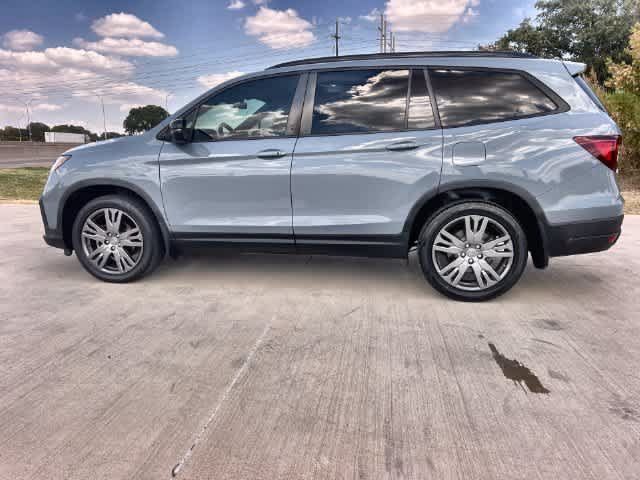 Used 2022 Honda Pilot Sport image 4