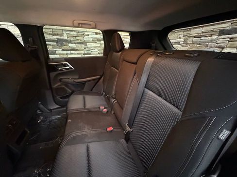 Used 2022 Mitsubishi Outlander ES image 24