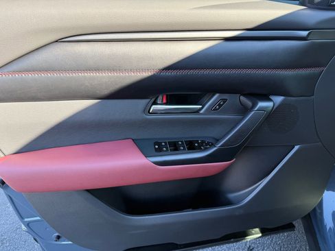 New 2026 MAZDA CX-50 2.5 Hybrid w/ Premium Plus Pkg image 16