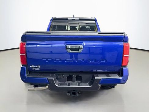 Used 2024 Toyota Tacoma SR5 AWD/4WD image 7