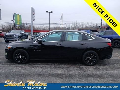 Used 2023 Chevrolet Malibu LT image 2