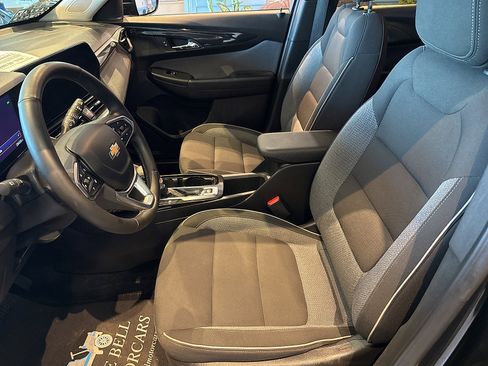 Used 2024 Chevrolet TrailBlazer LT w/ Convenience Package image 42
