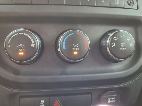 Used 2013 Jeep Patriot Sport w/ PWR Value Group FWD image 23