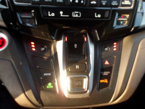 Used 2018 Honda Odyssey EX-L image 22