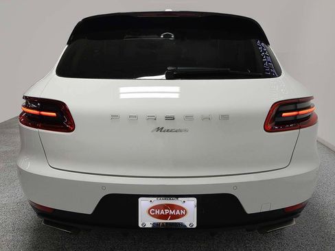 Used 2017 Porsche Macan AWD/4WD image 4