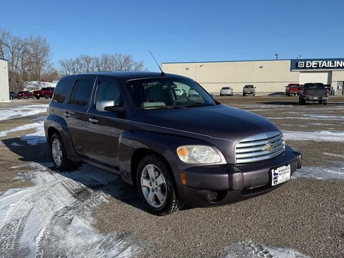 Used 2006 Chevrolet HHR LT image 2