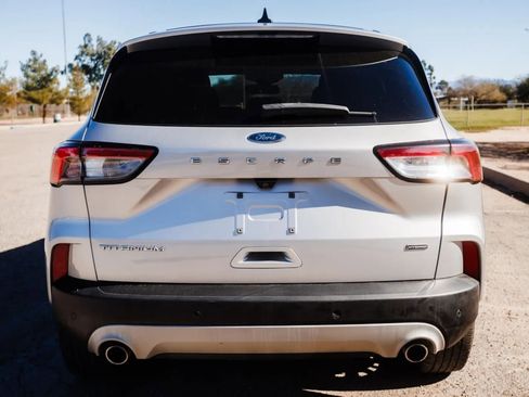 Used 2020 Ford Escape Titanium w/ Titanium Premium Package 2.0 image 6