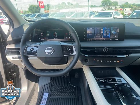 Certified 2026 Nissan Murano SV AWD/4WD image 23