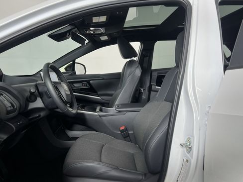 Used 2024 Toyota bZ4X XLE w/ Weather Package image 20