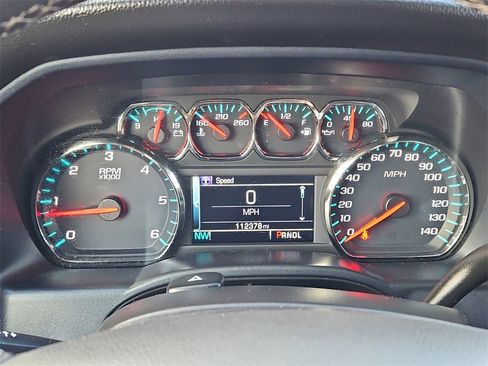 Used 2018 Chevrolet Silverado 1500 LT w/ All Star Edition image 27