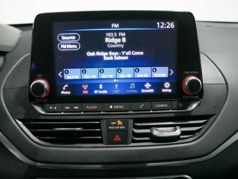 Used 2021 Nissan Altima 2.5 SV FWD image 14
