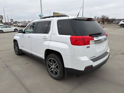Used 2010 GMC Terrain SLE w/ Convenience Package image 5