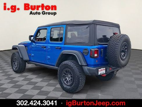 Used 2022 Jeep Wrangler Unlimited Rubicon w/ Xtreme Recon 35" Tire Package AWD/4WD image 4
