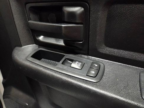 Used 2016 RAM 3500 Tradesman w/ Chrome Appearance Group image 40